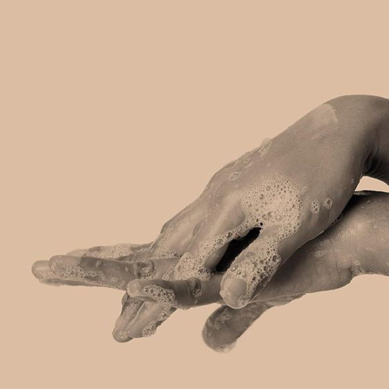 Nuestra‍ Experiencia con el Limpiador Refrescante⁢ de aesop