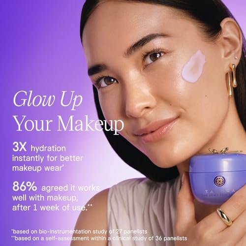 Here's a revised, SEO-friendly title:
Tatcha Dewy Skin Cream: Hydrating Moisturizer for Dry & Combination Skin - Image 5