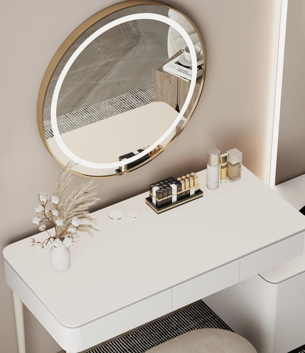 Metui Large Makeup‌ Mat review: Right for Our skin?