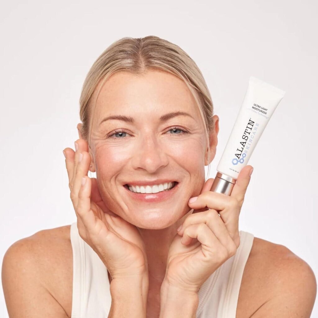 ALASTIN Ultra Light Moisturizer Review: Worth It?